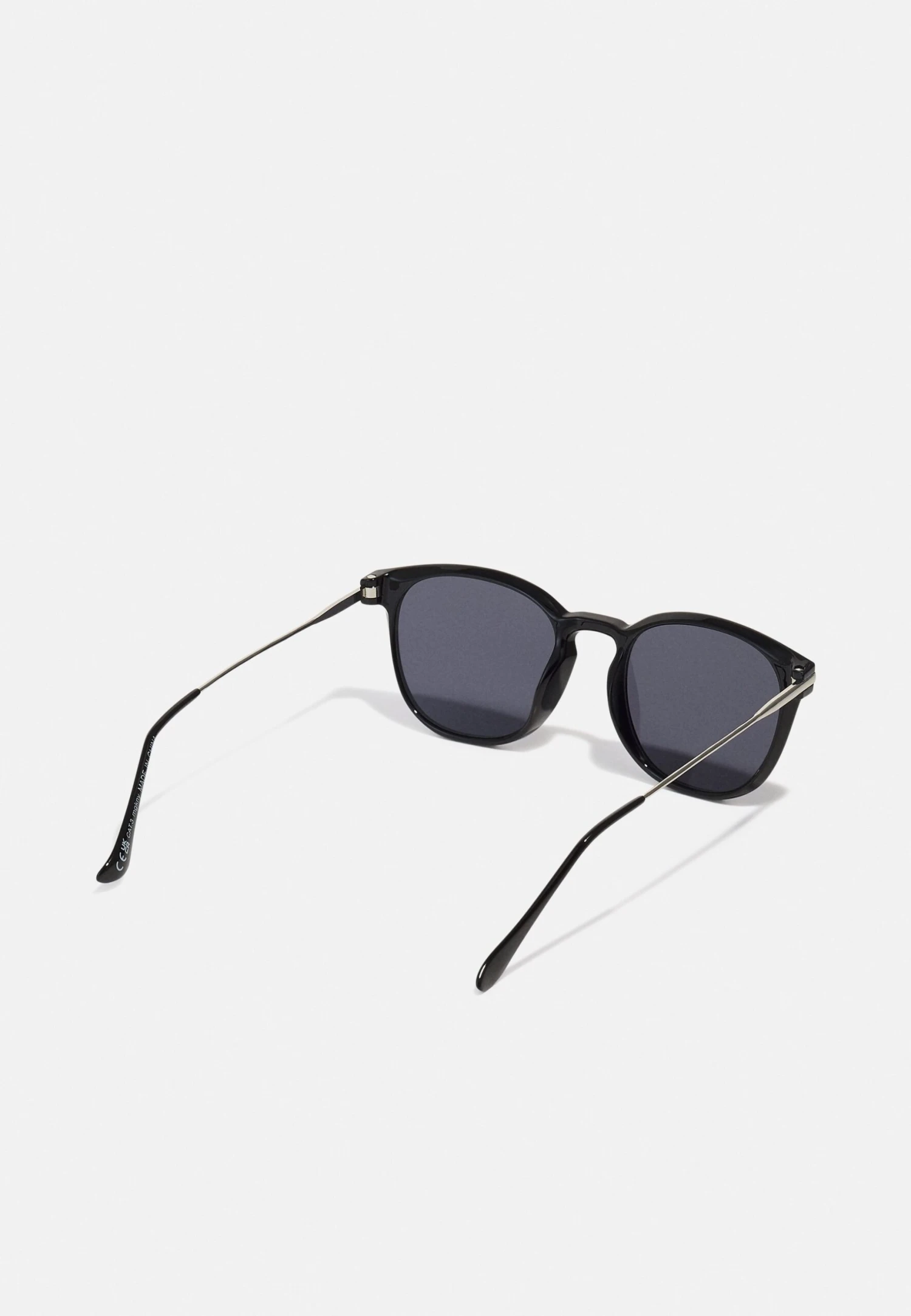 Pier One Sunglasses - Black 4 Pier One Sunglasses - Black - Image 2