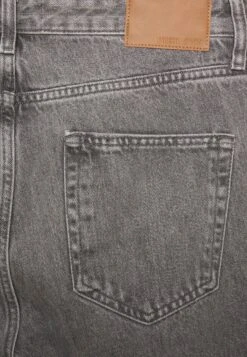 Pier One Mid Raise Straight Fit - Relaxed Fit Jeans - Grey Denim -Pier One Vogue 0c7a1c515ecb43fbb441053acc41967b