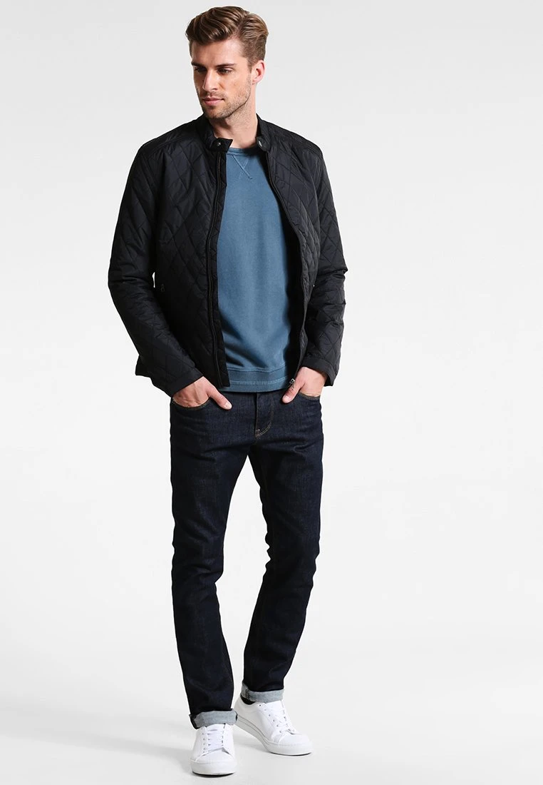 Pier One Light Jacket - Black 4 Pier One Light Jacket - Black - Image 2