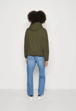 Pier One Waterproof Jacket - Olive -Pier One Vogue 201a940e9ad84ffa9c0c24c0039d760e