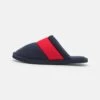 Pier One Unisex - Slippers - Dark Blue/Red -Pier One Vogue 235bd992fafa4c2c861f165a2a5d1e04