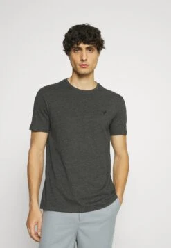 Pier One 5 Pack - Basic T-Shirt - Dark Grey/Dark Blue/Olive 14 Pier One 5 Pack - Basic T-Shirt - Dark Grey/Dark Blue/Olive -Pier One Vogue 24cceb91aeb34dcaa9e13165a32869ce