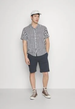 Pier One Shirt - Dark Blue/White 8 Pier One Shirt - Dark Blue/White -Pier One Vogue 2509c7e2d0d64b48878b9d6c417720f6