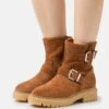 Pier One Leather - Cowboy/Biker Ankle Boot - Cognac
