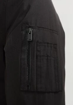 Pier One Parka - Black 15 Pier One Parka - Black -Pier One Vogue 2be3823152c24dc19e5f30ba2183b768