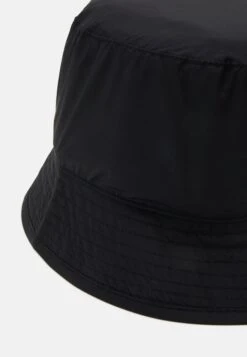 Pier One Unisex - Hat - Black -Pier One Vogue 30f74fd6870c441bb35992a40cbe77d9