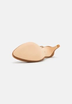 Pier One Leather- Classic Heels - Cognac -Pier One Vogue 32885b4b731b4ee9bdb17d0f709de688