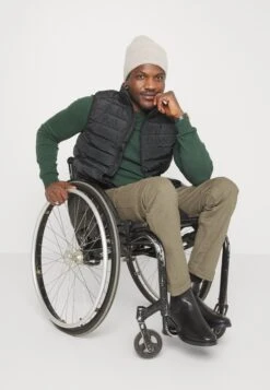 Pier One Waistcoat - Black -Pier One Vogue 336bb9182f0a4a37bec68dd5919004c6