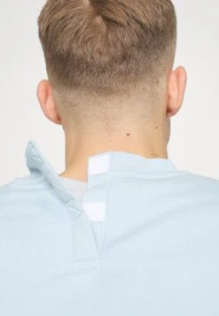 Pier One Sweatshirt - Light Blue -Pier One Vogue 39c89746ce7044c99c06c10ca40da48b