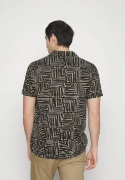 Pier One Shirt - Brown 9 Pier One Shirt - Brown -Pier One Vogue 3d07530b6bce4bb3ab941ec4112b9116