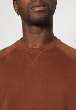 Pier One 2 Pack - Sweatshirt - Light Brown/Black -Pier One Vogue 43815bc354384ee7b281872f609e0c41