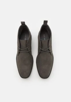 Pier One Unisex - Casual Lace-Ups 11 Pier One Unisex - Casual Lace-Ups -Pier One Vogue 43ec7f1e01ee4c189c0f99875d005ce8