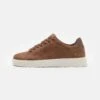 Pier One Unisex - Trainers - Cognac