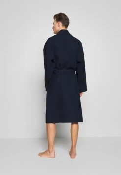 Pier One Dressing Gown - Dark Blue 9 Pier One Dressing Gown - Dark Blue -Pier One Vogue 4c473ff9a34047089f6cf7358902f7d9