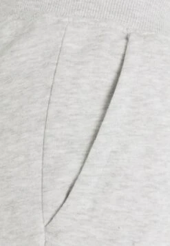 Pier One 3 Pack - Tracksuit Bottoms - Mottled Light Grey/Mottled Dark Blue/Black -Pier One Vogue 58caa3db374b4ce39703a992d5c2b59c