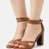 Pier One Leather - High Heeled Sandals - Cognac -Pier One Vogue 606d31360e4947d28cde11c2a3331431