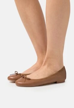 Pier One Leather - Ballet Pumps