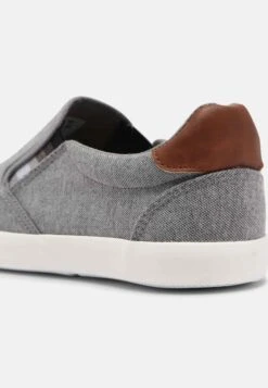 Pier One Unisex - Slip-Ons - Dark Grey -Pier One Vogue 6ea70633070948dcbf9420ae8ee23503