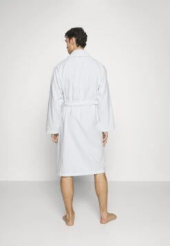 Pier One Shawl Towel Bathrobe - Dressing Gown - White -Pier One Vogue 810bc3a6eb794e409f319428e591ae5e