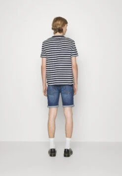 Pier One Denim Shorts - Dark Blue Denim 10 Pier One Denim Shorts - Dark Blue Denim -Pier One Vogue 995d90142f204dda92986e78844046e5