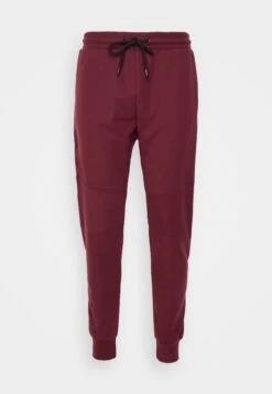 Pier One Tracksuit Bottoms - Tracksuit Bottoms -Pier One Vogue 99f1f22221d14a5293cd97cc42f2647d