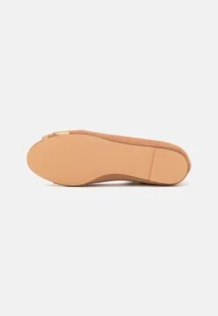 Pier One Ballet Pumps - Beige -Pier One Vogue a17dbb20ea3245ea9ab698cc72ac86fe