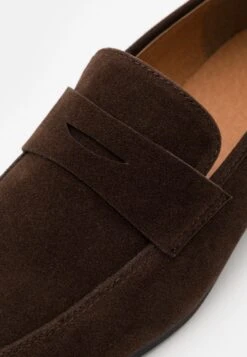 Pier One Smart Slip-Ons - Dark Brown -Pier One Vogue adb487ce627a49db9251319ed9f14cab