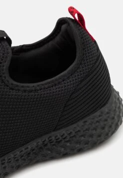 Pier One Unisex - Trainers - Black 12 Pier One Unisex - Trainers - Black -Pier One Vogue aec52687ac444a99af4917fb873a0821