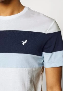 Pier One Print T-Shirt - White/Blue -Pier One Vogue b9633214d8374f3ca392090ae2687d7c