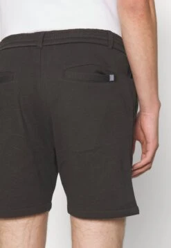 Pier One Tracksuit Bottoms - Black -Pier One Vogue bd88ff4983f84a9f8f870366d9fff2ee