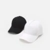 Pier One Unisex 2 Pack - Cap - Black/White -Pier One Vogue c81afa5f2a2041ba9384bf535a217551