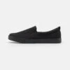 Pier One Unisex - Slip-Ons - Black -Pier One Vogue d388831517d042d395fc9d80f68e4aad