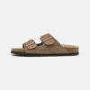 Pier One Leather Unisex - Slippers - Stone