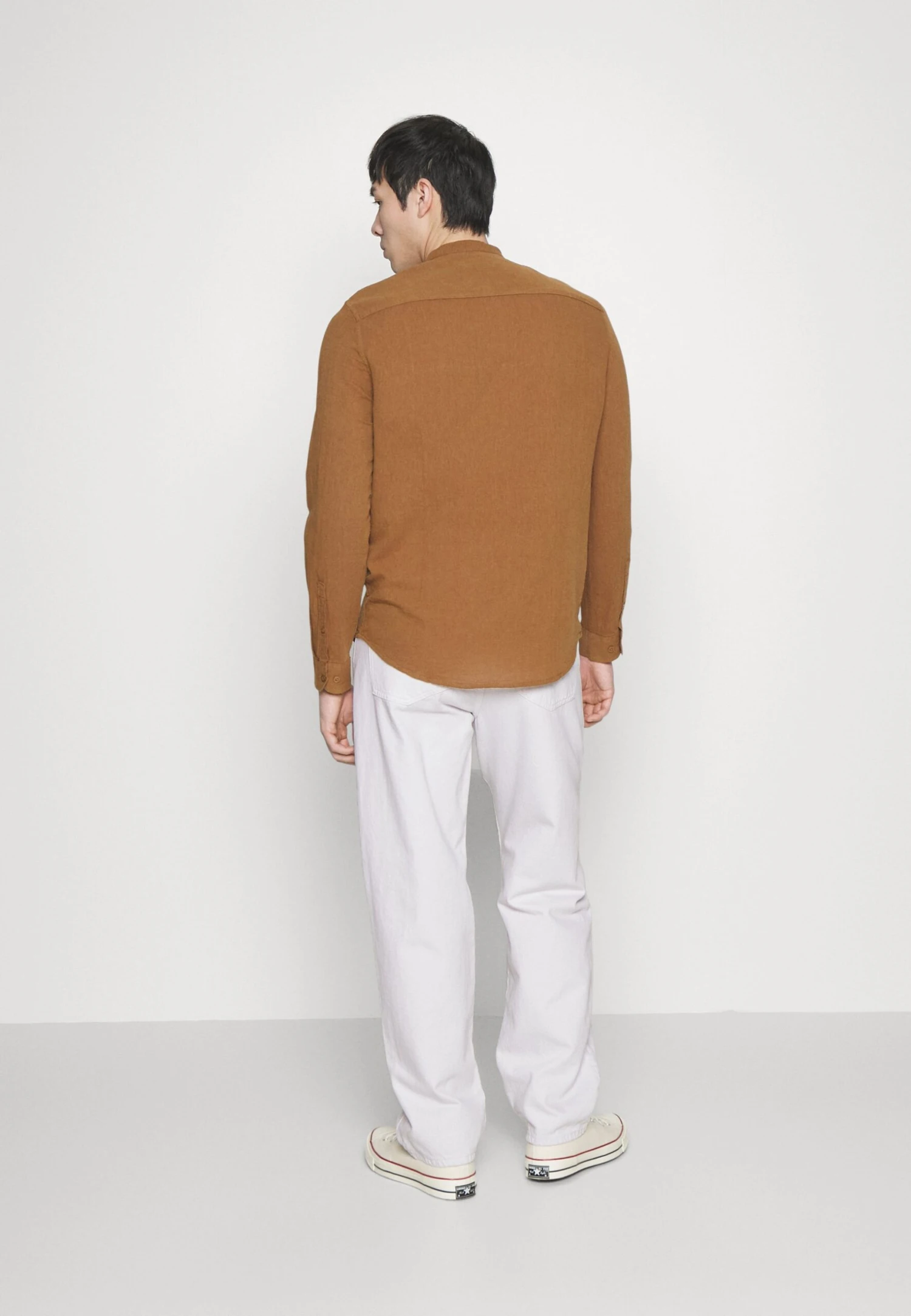 Pier One Relaxed Fit Jeans - White Denim 5 Pier One Relaxed Fit Jeans - White Denim - Image 3