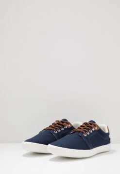 Pier One Unisex - Trainers - Dark Blue -Pier One Vogue eb07b169cf054e3299881ba10756ba44