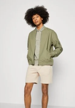 Pier One Bomber Jacket - Olive 11 Pier One Bomber Jacket - Olive -Pier One Vogue eb0b742a81c147adbc01f392e0248b58