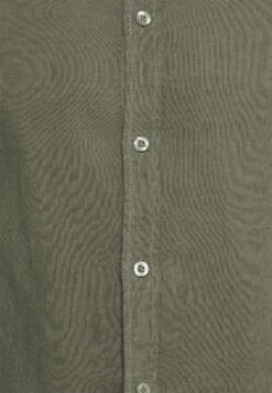 Pier One Shirt - Olive 7 Pier One Shirt - Olive -Pier One Vogue f4e0018e4e9046ca8fb11dd4196112a4