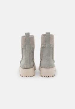 Pier One Leather - Platform Ankle Boots - Grey -Pier One Vogue f865b087763a46aa91f732826db210a4