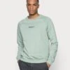 Pier One Crafted Goods Crew - Sweatshirt - Green -Pier One Vogue fc2eba31c1574ff7a5e2519570001d5a