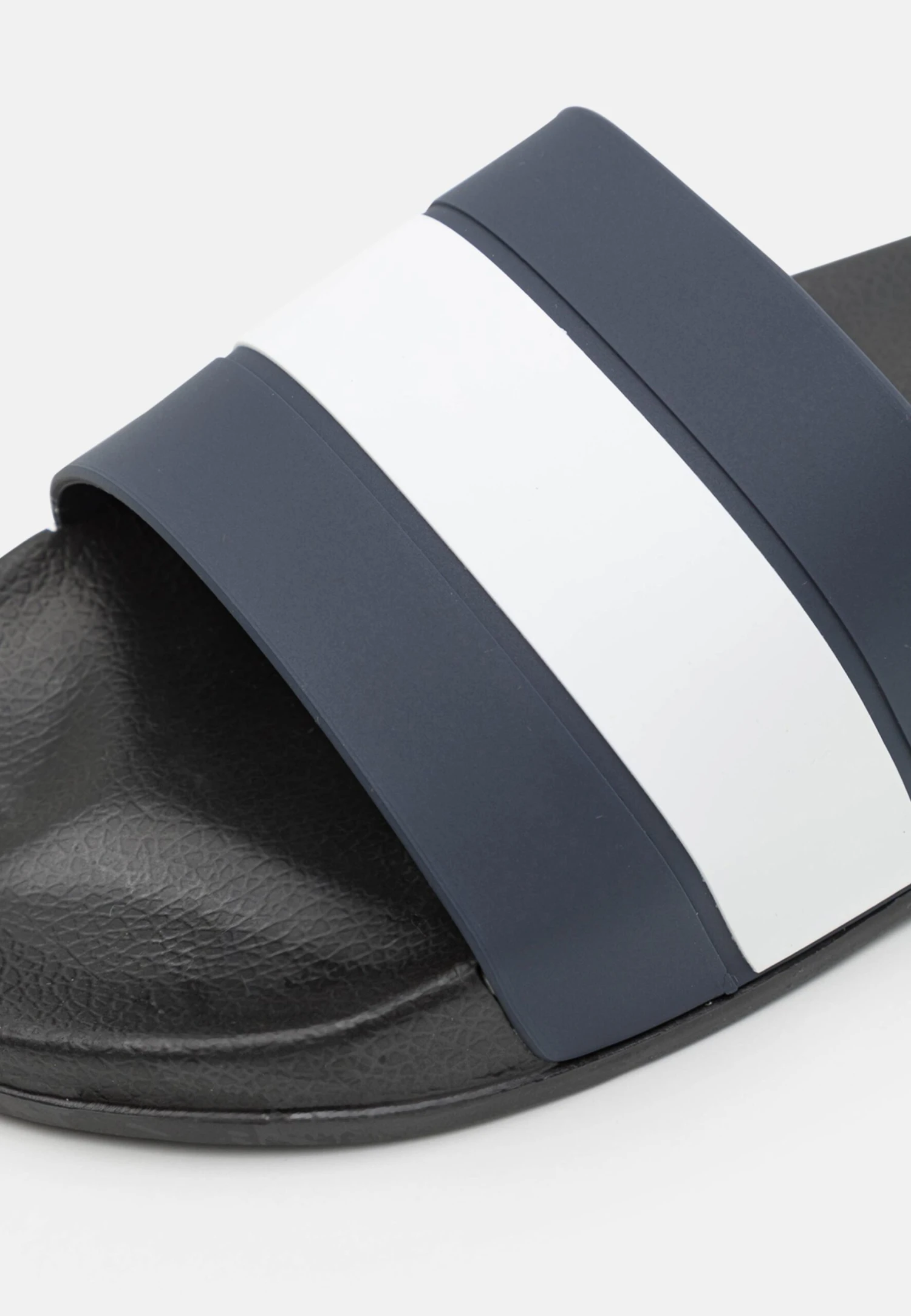 Pier One Mules - Dark Blue/White 8 Pier One Mules - Dark Blue/White - Image 6